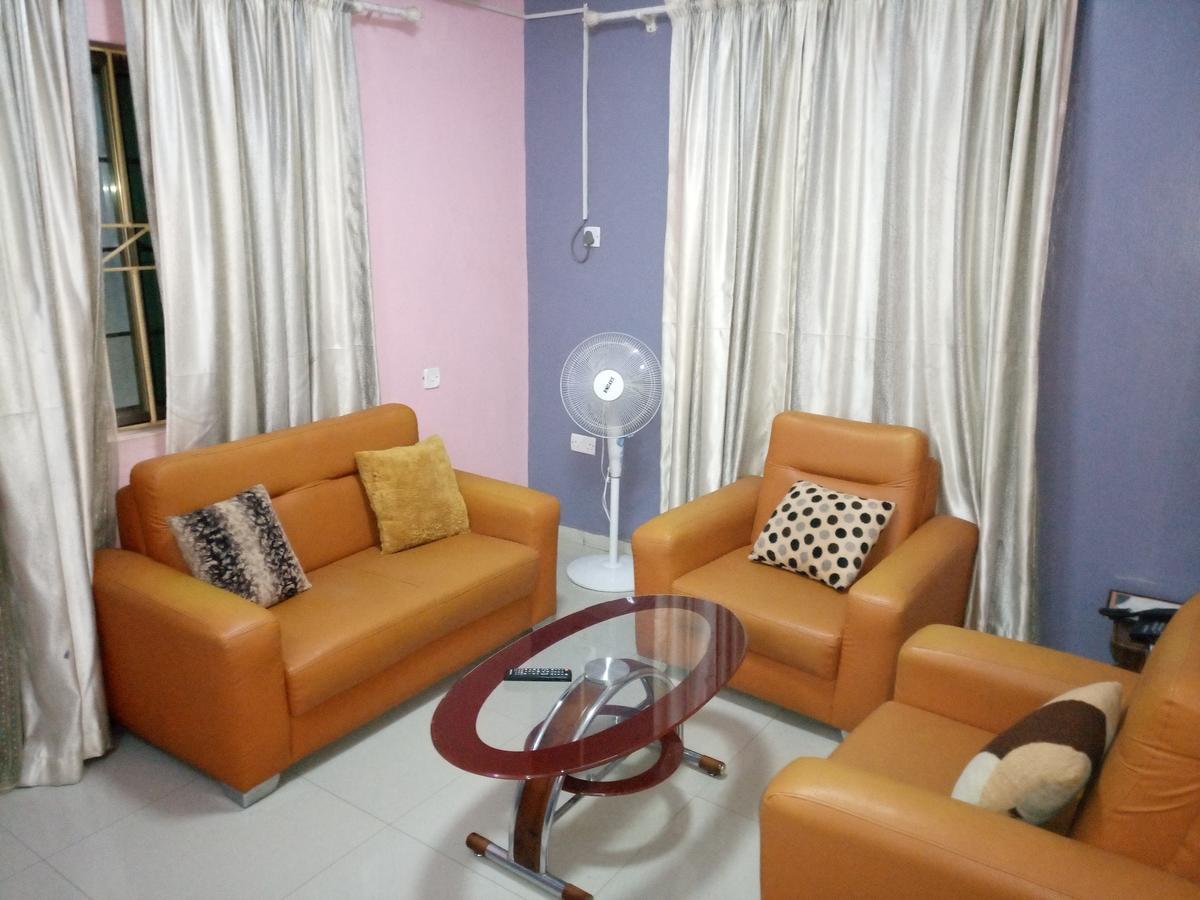 Glorious Hotel & Suites Ikotun Kültér fotó