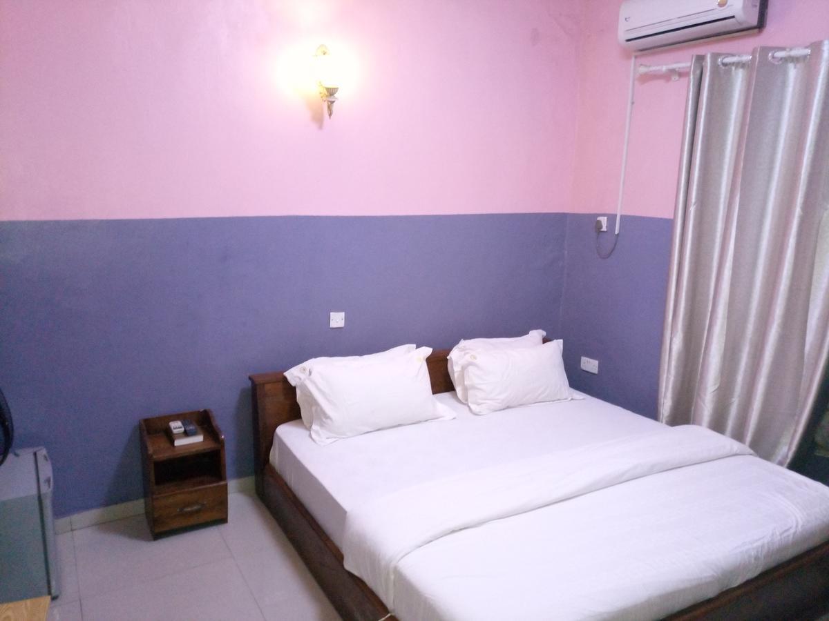 Glorious Hotel & Suites Ikotun Kültér fotó