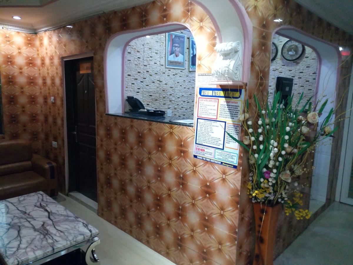 Glorious Hotel & Suites Ikotun Kültér fotó